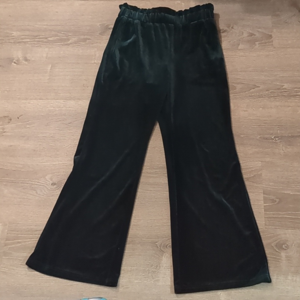 Allegra K green velour pants size small